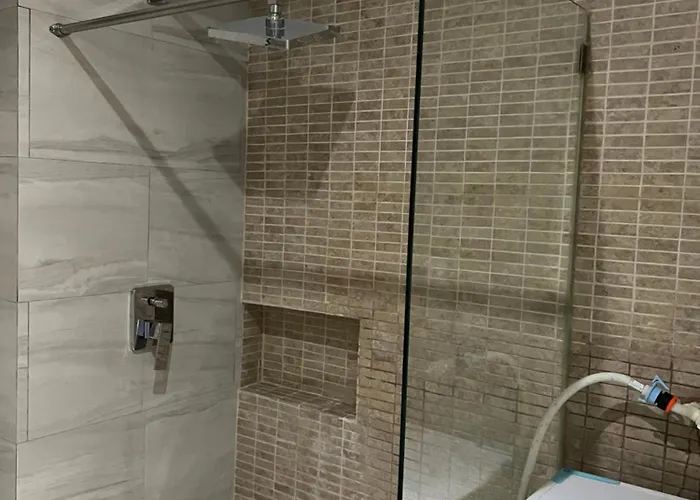 Apartment Victoria Loft In Bgc Wifi Netflix Manila