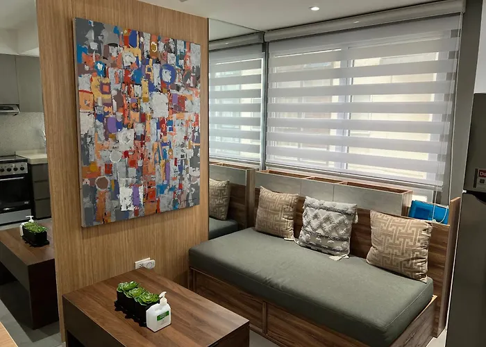 Apartment Victoria Loft In Bgc Wifi Netflix Manila